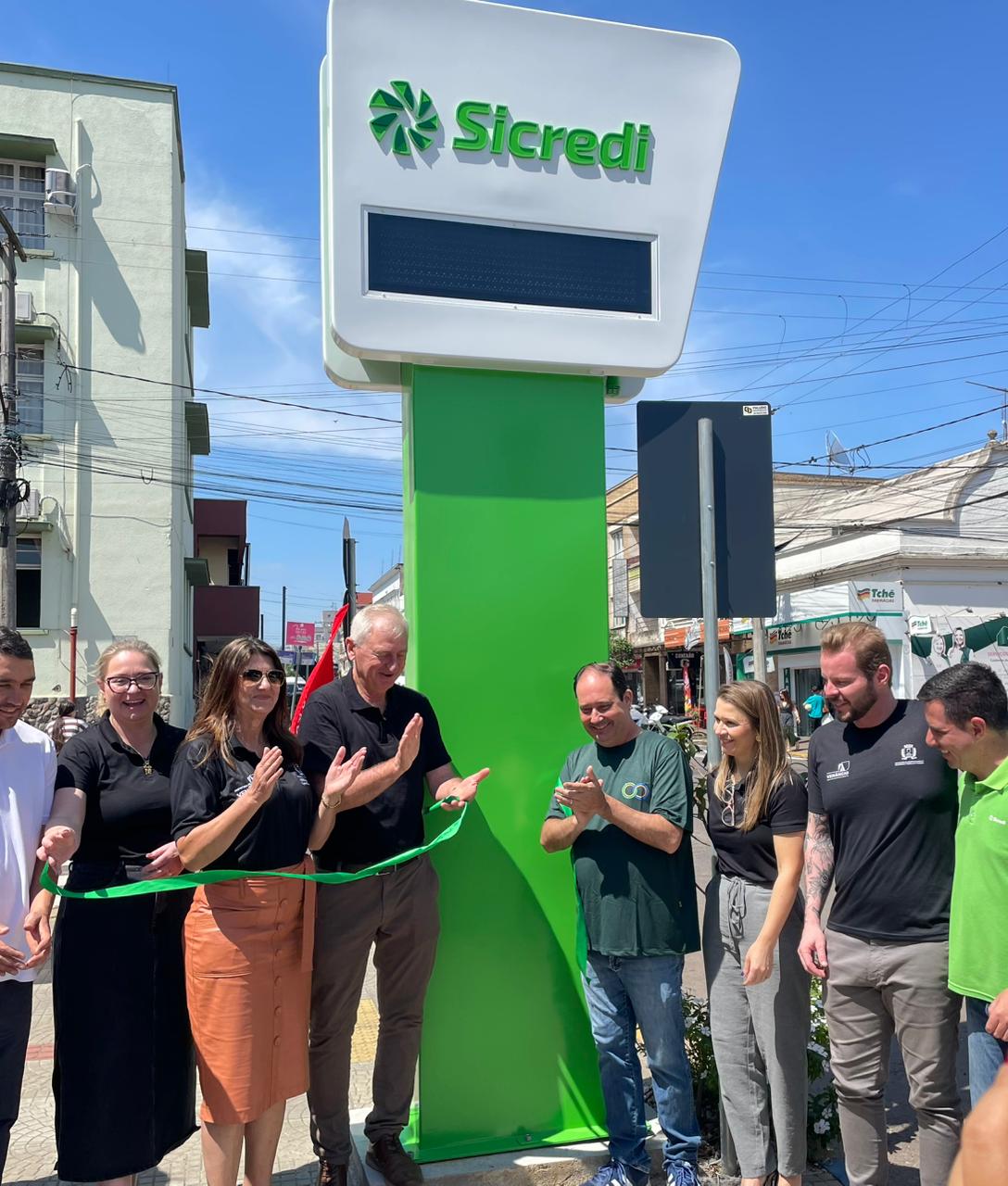 Inauguração ocorreu nesta sexta-feira, 14 (Foto: AI Prefeitura)