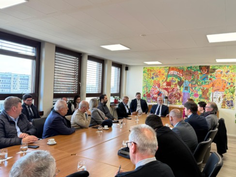 reunião com embaixador em genebra