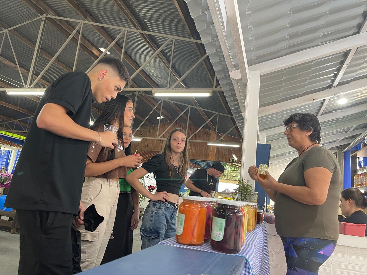 Pavilhão de agroindústrias é um dos tantos atrativos do festival