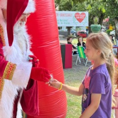 Nas primeiras horas da manhã, programação da Terra contou com participação do Papai Noel