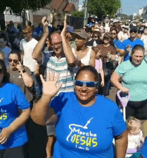 Caminhada foi organizada pelo Conselho de Ministros e Pastores Evangélicos de Venâncio Aires (Foto: Carlos Dickow)