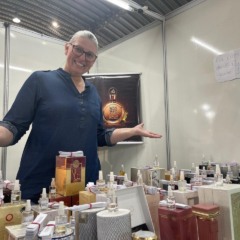 Joice encontrou, nas fragrâncias orientais, a possibilidade de retomar os negócios