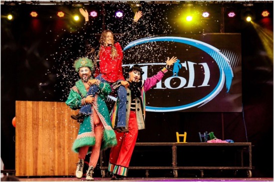 Grupo Tholl se apresentará a partir das 21h (Foto: Divulgação)