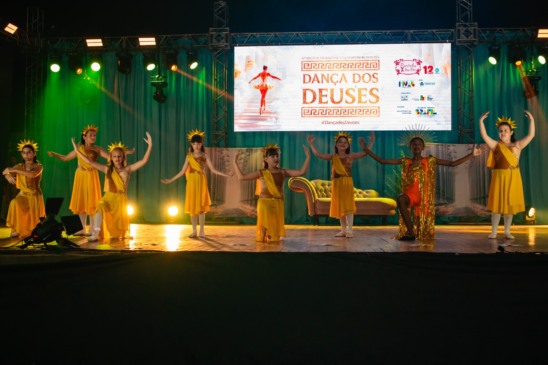 Público pôde conferir um total de 18 coreografias (Fotos: Divulgação)