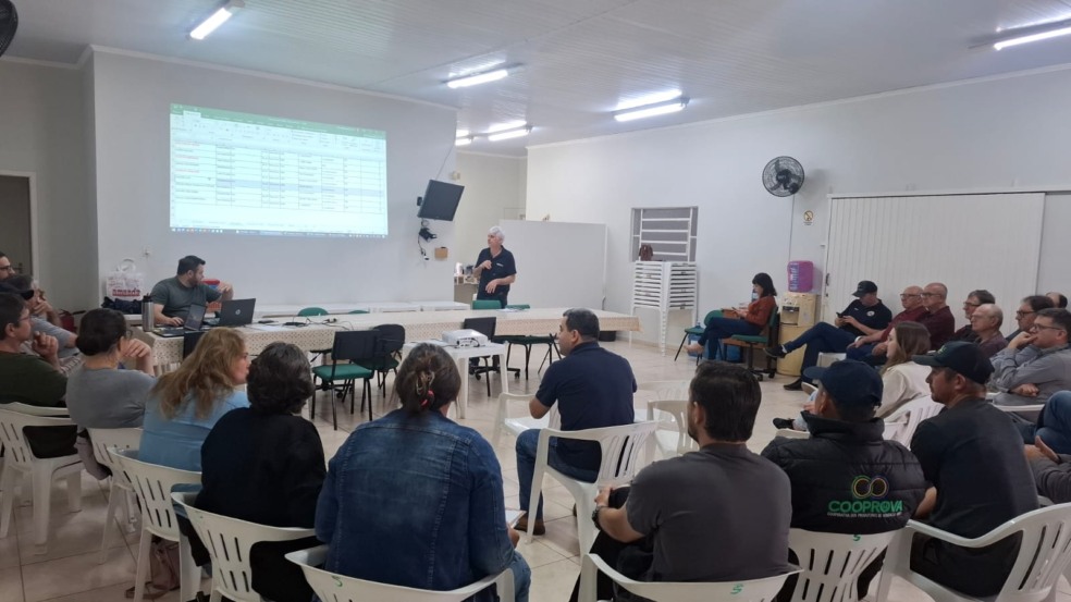 Análise dos cadastros foi realizada na tarde de sexta-feira, 31 (Foto: Assessoria de Imprensa Prefeitura)