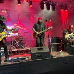 Os santa-cruzenses da The Tex Three estreiam no Festival de Balonismo