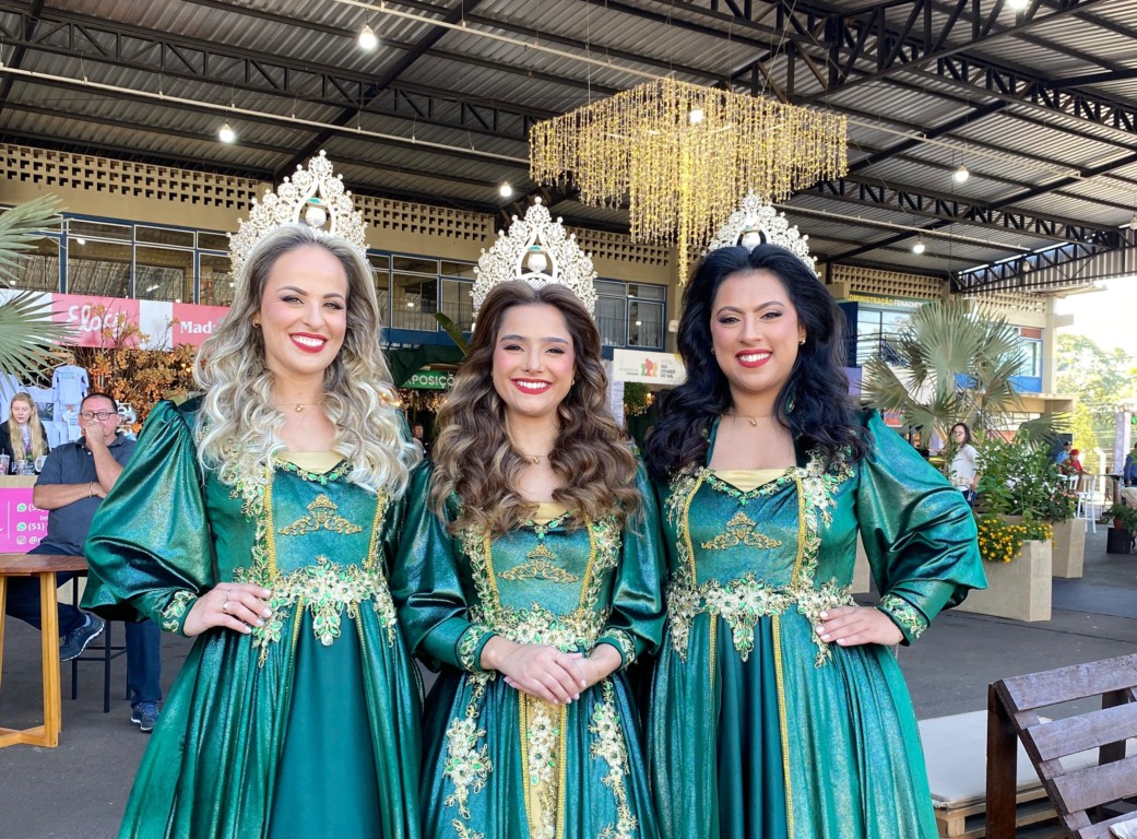 Trio repassa coroa e faixas neste sábado, 8 (Foto: Júlia Brandenburg/Arquivo FM)