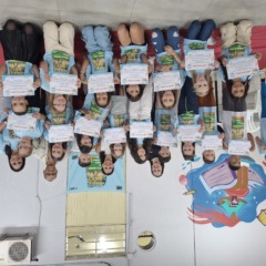 Estudantes receberam certificados pela participação no projeto de escrita do livro (Fotos: Alan Faleiro)