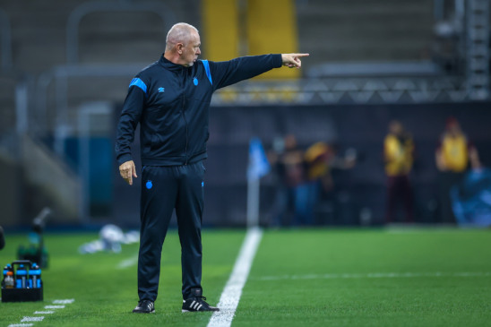 Derrota para o Fluminense foi o último jogo do treinador na Arena do Grêmio (Foto: Lucas Uebel/Grêmio)