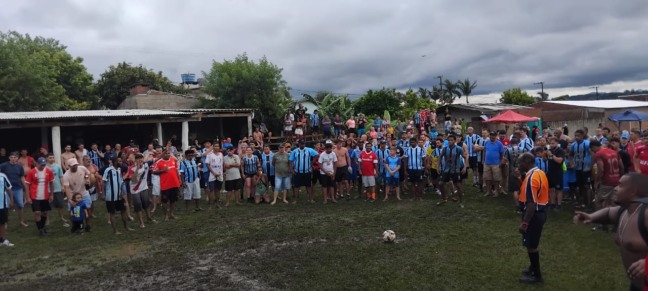 Evento promovido pela A Fúria, no bairro Santa Tecla, já virou tradição (Foto: Roni Müller)