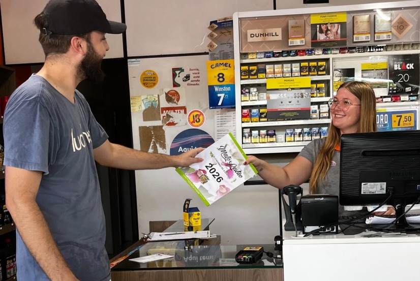 Distribuição do Calendário de Eventos começou na manhã de segunda-feira