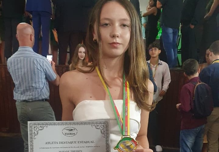 Estudante da SAP recebe Troféu Faergs 2025