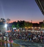No Col&eacute;gio Oliveira, Festa de Natal contou com apresenta&ccedil;&otilde;es dos estudantes e participa&ccedil;&atilde;o das fam&iacute;lias (Foto: Divulga&ccedil;&atilde;o/Col&eacute;gio Oliveira)