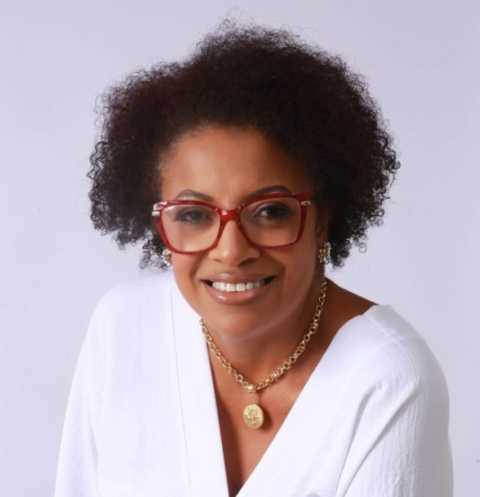 Patrícia atua na Secretaria Municipal de Educação
(Foto: Arquivo pessoal)