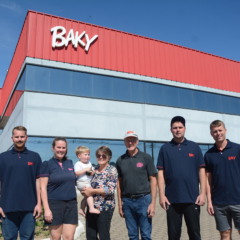 Família Back: Lucas, Isabel, Marlene com o pequeno Leonardo, Nelson, Leandro e Fernando