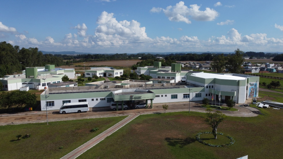 Campus fica localizado no bairro Universitário (Foto: Renan Zarth/Terra FM)