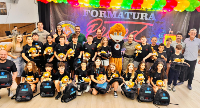 Formatura foi realizada na Câmara de Vereadores (Foto: AI Prefeitura)