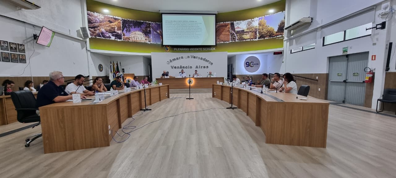 Parlamentares voltam ao Plenário Vicente Schuck no dia 2 de fevereiro, para a primeira sessão ordinária do ano (Foto: Willian de Oliveira/Divulgação) Parlamentares voltam ao Plenário Vicente Schuck no dia 2 de fevereiro, para a primeira sessão ordinária do ano (Foto: Willian de Oliveira/Divulgação)