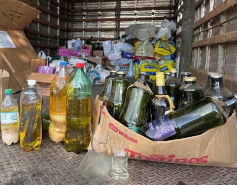 Vidros estão entre os itens recolhidos (Foto: Prefeitura/Divulgação)