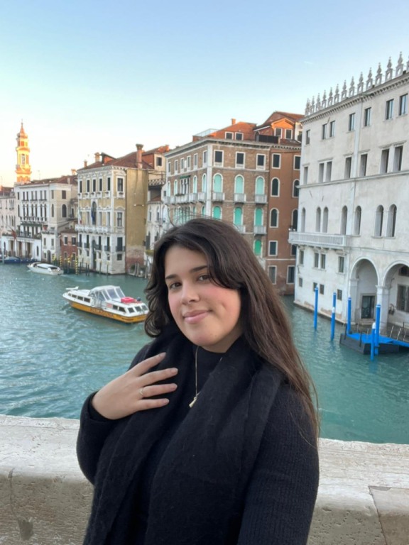 Vitória está na Europa desde dezembro e retorna na próxima semana (Foto: Arquivo pessoal)