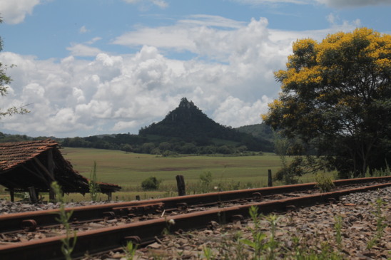 Morro Itacolomi fica na divisa de Passo do Sobrado com Rio Pardo