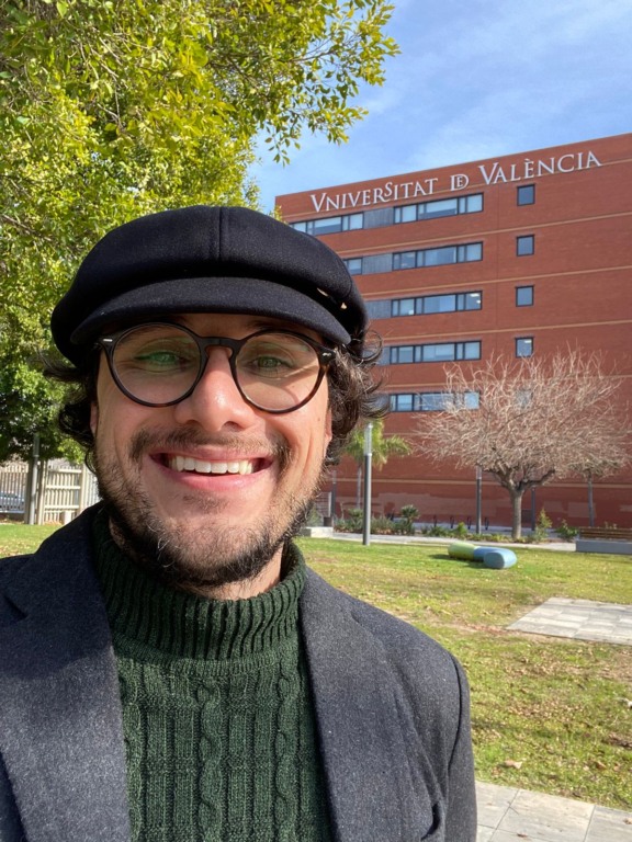 Lúcio está na Espanha desde outubro do ano passado (Foto: Arquivo pessoal)