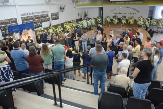Velório ocorreu na Câmara de Vereadores (Foto: Juliana Bencke/Folha do Mate)