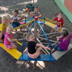 Atendimento ocorre ao estilo &lsquo;col&ocirc;nia de f&eacute;rias&rsquo;