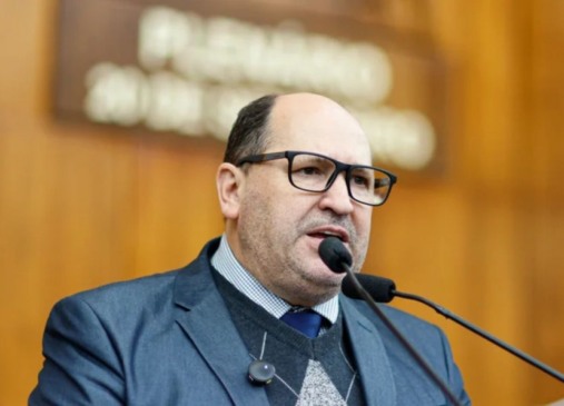 Durante o mandato de Pepe Vargas (PT), que encerra nesta terça, Peres foi 1º secretário da Mesa Diretora (Foto: Raul Pereira/AI AL-RS)