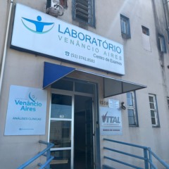 Vital Banco de Sangue est&aacute; localizado na rua Jacob Becker, em anexo ao Hospital S&atilde;o Sebasti&atilde;o M&aacute;rtir (Foto: Juan Grings)