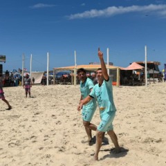 Times ven&acirc;ncio-airenses tiveram sucesso nas areias do Litoral Norte (Foto: Daniel Heck/Terra FM)