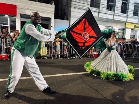 Escolas de Samba vão desfilar no sábado e na segunda-feira (Foto: AI Prefeitura)