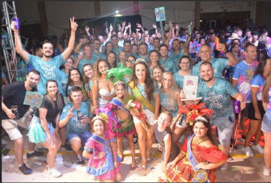 Bloco conta com 137 integrantes (Foto: Divulgação)