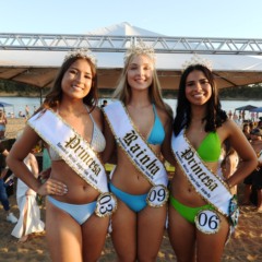 1&ordf; princesa Brenda Dick Reis, rainha Thayla Luisa Wollmann e a 2&ordf; princesa Sabrina Paz Heling (Foto: Claudio Froemming/Divulga&ccedil;&atilde;o)