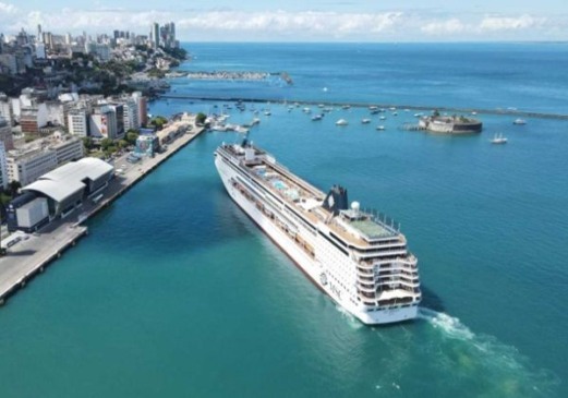 Mais de 17 mil passageiros desembarcam nos portos baianos para curtir o Carnaval