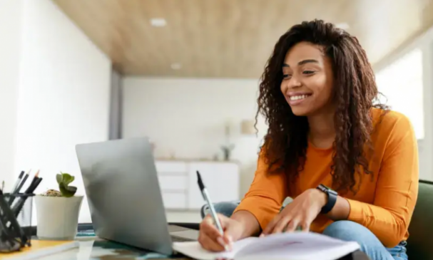 Cursos online do Sebrae para turbinar pequenos negócios têm inscrições abertas até esta segunda (23)