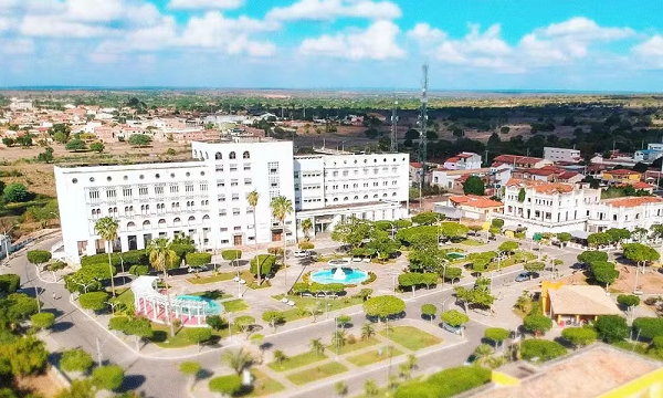 Prefeitura de Cipó abre processo seletivo com salários de até R$ 11 mil